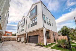New construction Single-Family house 326 Eastwood Street, Houston, TX 77011 - photo