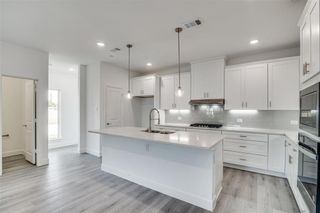 New construction Townhouse house 5605 Woodlands Drive, The Colony, TX 75056 - photo