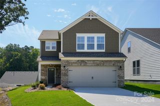 New construction Single-Family house 2005 White Cypress Court, Charlotte, NC 28216 Magnolia 1921- photo