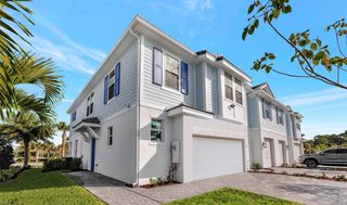 New construction Townhouse house 149 SE Birch Terrace, Stuart, FL 34997 - photo