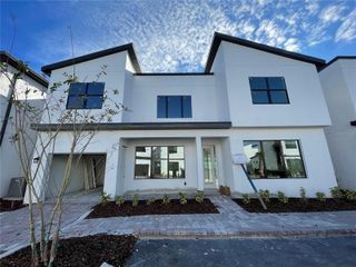 New construction Single-Family house 148 Villa Domani Circle, Unit 35, Davenport, FL 33896 - photo 1