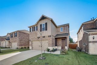 New construction Single-Family house 714 Creekwater Lane, Garland, TX 75043 Sienna- photo