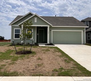 New construction Single-Family house 360 Yellowstone Drive, Kyle, TX 78640 - photo