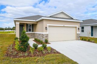 New construction Single-Family house 928 Blue Creek Drive, Haines City, FL 33844 Beech- photo
