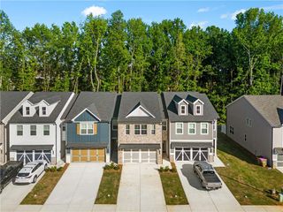 New construction Townhouse house 5121 Sidney Square Drive, Flowery Branch, GA 30542 Sawnee- photo