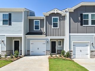 New construction Townhouse house Hutchinson Lane, Charlotte, NC 28216 - photo