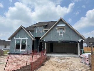 New construction Single-Family house 31741 Redbud Blossom Lane, Spring, TX 77385 Kennedale  (2366-HV-40)- photo
