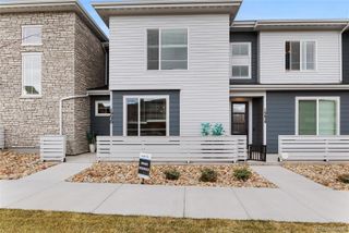 New construction Townhouse house 16620 Alzere Place, Parker, CO 80134 Kaeleigh- photo 1