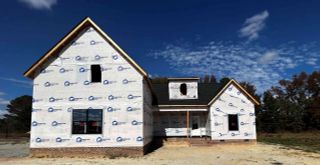 New construction Single-Family house 210 Diamond Creek Drive, Zebulon, NC 27597 - photo 1