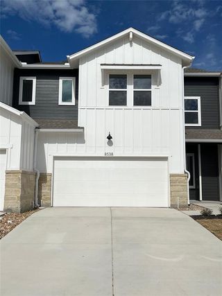 New construction Townhouse house 8538 Sommery Ln, Round Rock, TX 78665 Plan J- photo