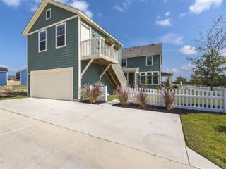 New construction Single-Family house 332 Ferrule Drive, Kyle, TX 78640 - photo