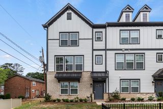 New construction Townhouse house 7004 Running Spring, Charlotte, NC 28205 Vail II- photo