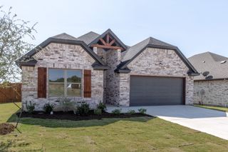 New construction Single-Family house 1305 Ridgeview Drive, Weatherford, TX 76086 - photo 1