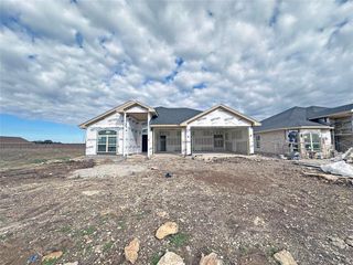 New construction Single-Family house 624 Eagle Crest Cv, Salado, TX 76571 Bellagio- photo 1