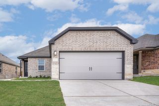 New construction Single-Family house 9338 Crestway Road, Converse, TX 78109 - photo 1