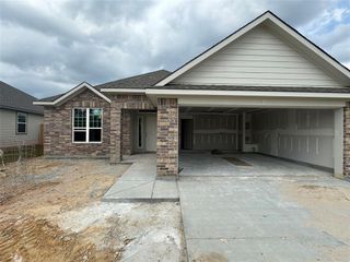 New construction Single-Family house 420 Shoreview Drive, Conroe, TX 77303 S-1613- photo