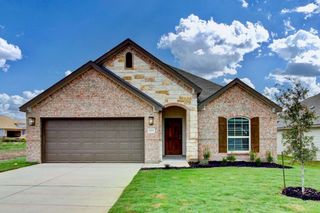 New construction Single-Family house 909 Gray Cloud Dr, New Braunfels, TX 78130 Landmark Series - Kimbell- photo 1