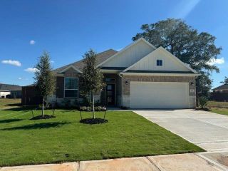 New construction Single-Family house 127 Water Grass Trail, Clute, TX 77531 The Wetherby- photo