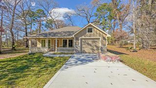 New construction Single-Family house 94 North Forest, Huntsville, TX 77340 - photo 1