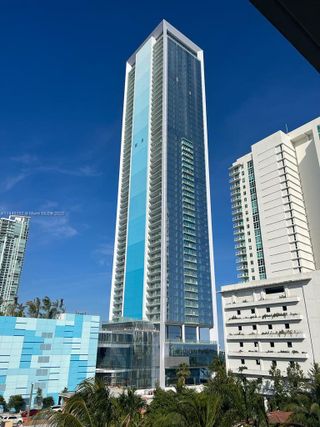 New construction Condo/Apt house 700 Northeast 26th Terrace, Unit 2905, Miami, FL 33137 - photo