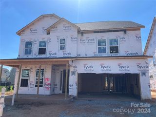 New construction Single-Family house 11811 Casabella Drive, Huntersville, NC 28078 Waverly- photo