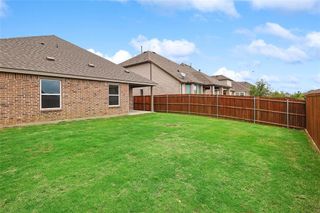 New construction Single-Family house 912 Water Canna Drive, Fort Worth, TX 76247 Premier Series - Laurel- photo
