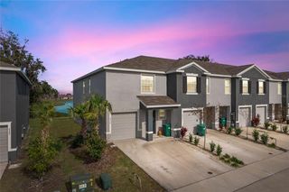 Beaumont Townhomes Wildwood FL Community by D.R. Horton