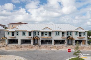 New construction Townhouse house 104 Royal Palm Place, Tequesta, FL 33469 - photo 1