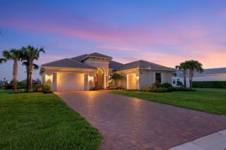 New construction Single-Family house 5565 Sw Star Apple Street, Palm City, FL 34990 - photo