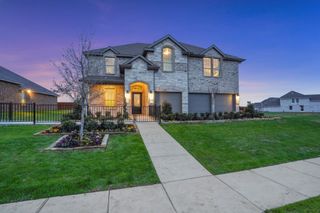 New construction Single-Family house 3688 Rolling Meadows Drive, Grand Prairie, TX 76065 - photo
