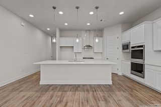 New construction Single-Family house 140 Low Meadow Drive, Universal City, TX 78148 Live Oak- photo