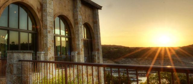Rough Hollow: Grandview Collection at The Vineyards by Lennar in Austin - photo 13