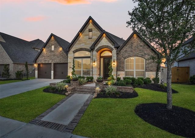 New construction Single-Family house 19219 Spotted Bass Lane, Cypress, TX 77433 - photo 0