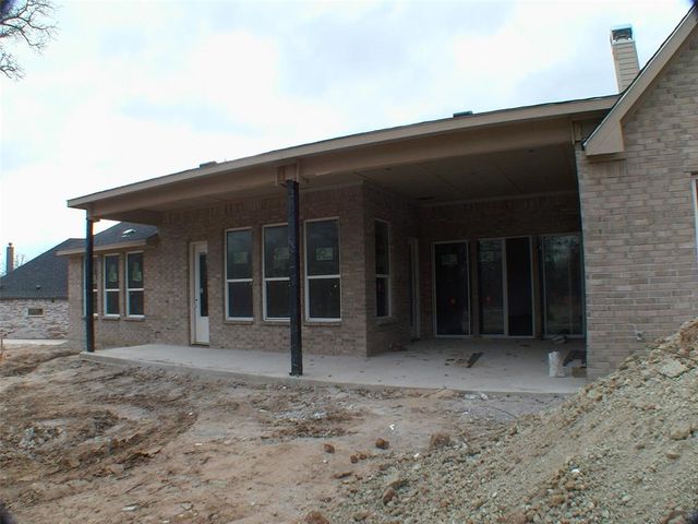 New construction Single-Family house 1045 Forest Glen Road, Weatherford, TX 76087 - photo 21
