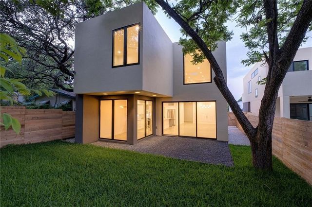 New construction Single-Family house A, 507 South Park Drive, Austin, TX 78704 - photo 29