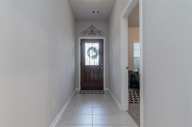 New construction Single-Family house 10014 Pine Valley Court, Baytown, TX 77521 - photo 6