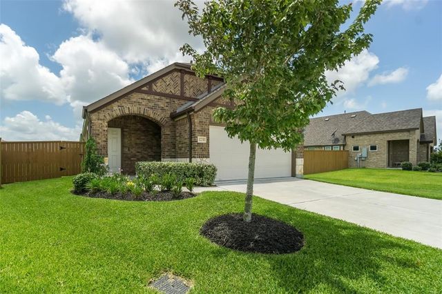 New construction Single-Family house 12231 Murano Drive, Texas City, TX 77568 - photo 1