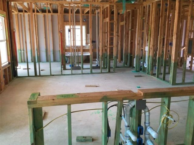 New construction Single-Family house 2617 Danbury Lane, Leander, TX 78641 - photo 5