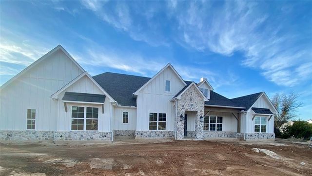 New construction Single-Family house 1074 Stagecoach Ranch Drive, Weatherford, TX 76085 - photo 0