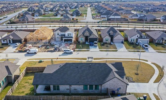 New construction Single-Family house 2702 Raspberry Sunset Circle, La Marque, TX 77568 - photo 44