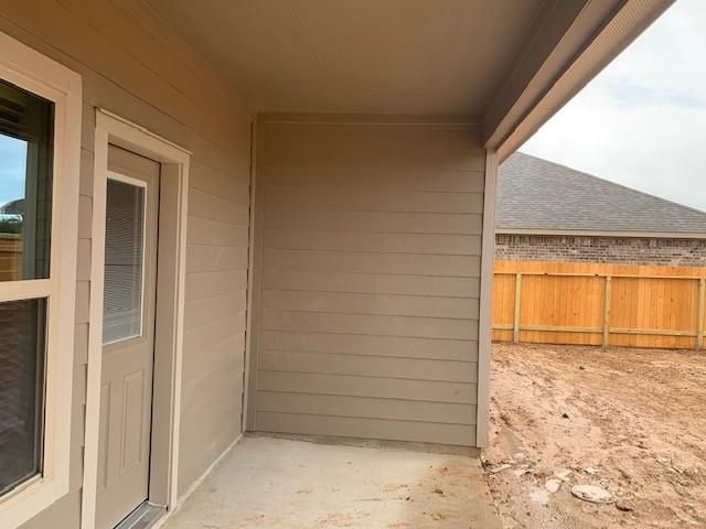 New construction Single-Family house 107 Solana Point Drive, Katy, TX 77493 - photo 19