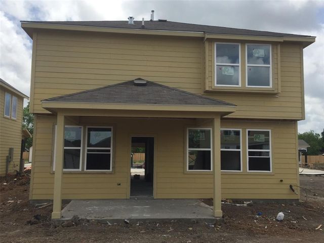 New construction Single-Family house 213 Laura Leigh Lane, Angleton, TX 77515 - photo 4