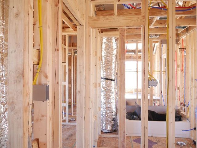New construction Single-Family house 309 Bordeaux Drive, Alvin, TX 77511 - photo 2