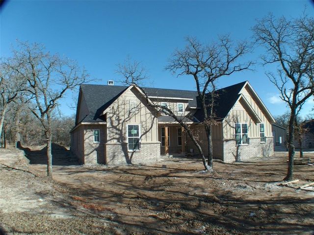 New construction Single-Family house 1045 Forest Glen Road, Weatherford, TX 76087 - photo 0