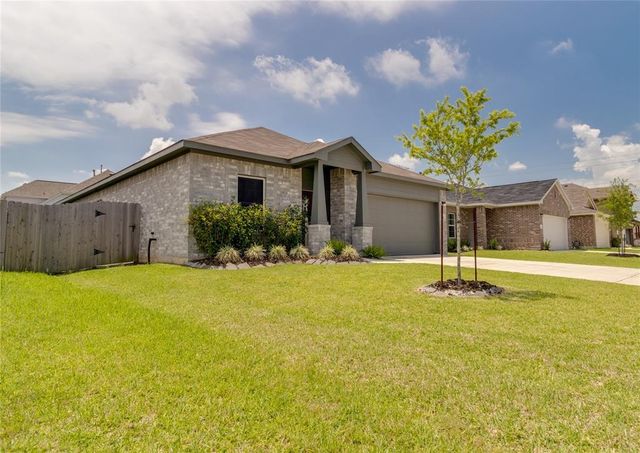 New construction Single-Family house 10014 Pine Valley Court, Baytown, TX 77521 - photo 1
