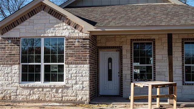 New construction Single-Family house 3108 Ridgecrest Drive, Granbury, TX 76048 - photo 2