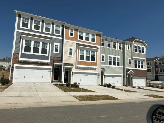 Green Level Trail by M/I Homes in Cary - photo