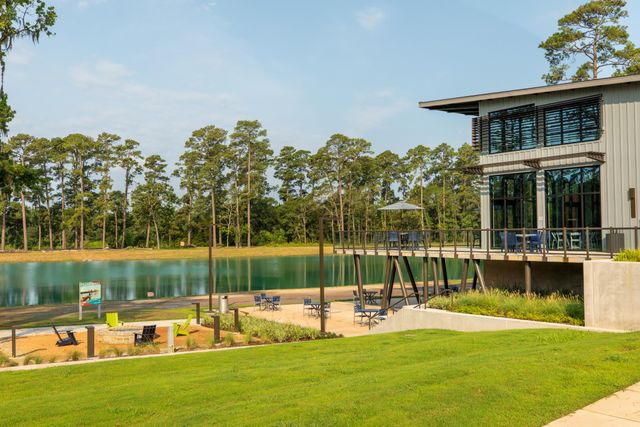 Grand Central Park by Drees Custom Homes in Conroe - photo