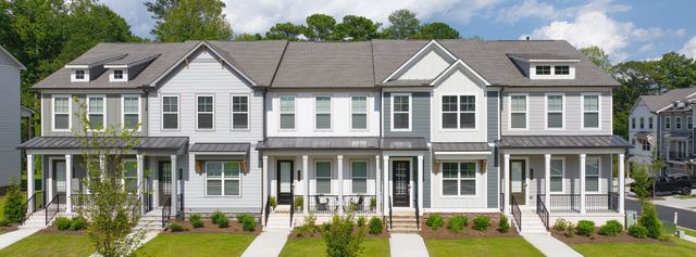Towns at Creekside: Towns at Creekside 24' by Lennar in Doraville - photo