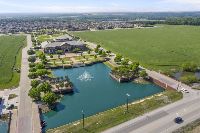 Legacy Ranch by M/I Homes in Melissa - photo